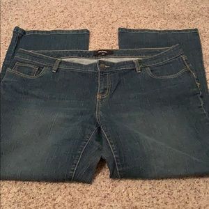 Daisy Fuentes Women’s Jeans size 16W, bootcut